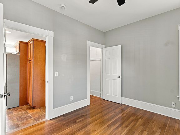5th image of 236 Bolton St APT 1