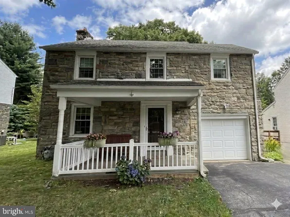 23 W Woodland Ave, Springfield, PA 19064