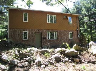 685 Lakes Rd, Monroe, NY 10950