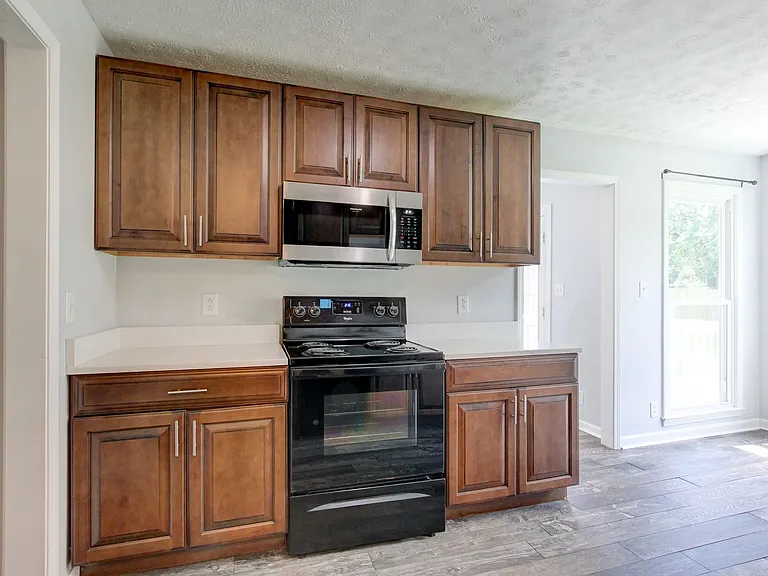 180 Kings Deer Dr — Photo 64