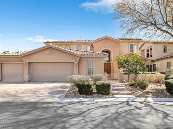 8826 Arroyo Azul St, Las Vegas, NV 89131