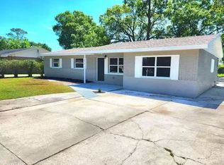 910 Windsor St, Lakeland, FL 33803