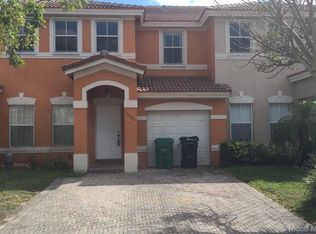 16604 SW 47th Ter, Miami, FL 33185