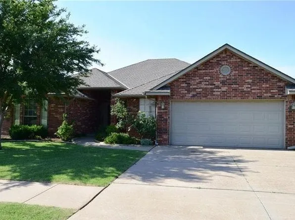 2713 NW 168th St, Edmond, OK 73012