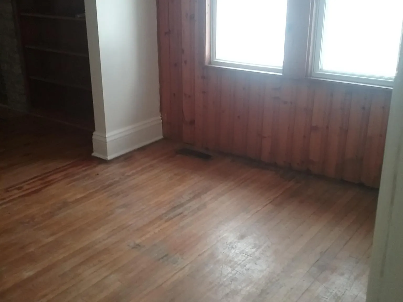 2 bed, 1250 sqft, $1,200 — Photo 3