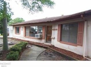 4909 9th St S, St Petersburg, FL 33705
