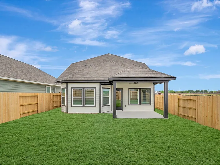 32518 Lantana Fields Rd — Photo 31