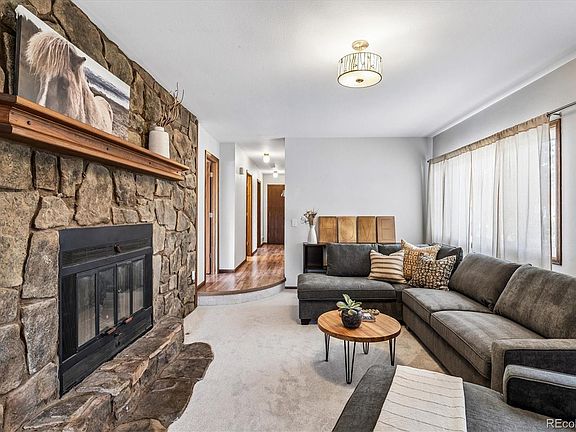 4th image of 9516 Webster Way
