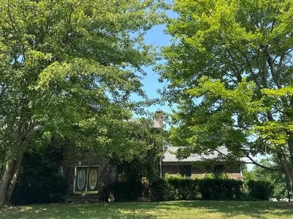 11433 Oakstand Dr, Cincinnati, OH 45240