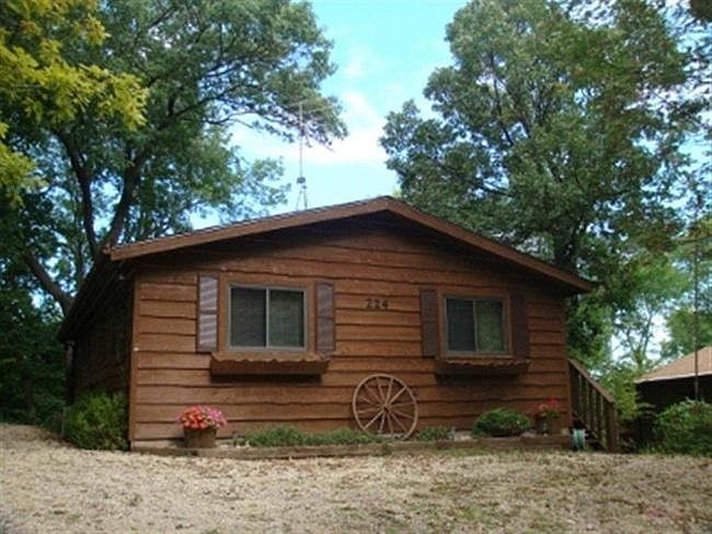 1st image of 223-224 Skyway Dr
