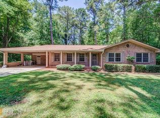 1318 Ridgewood Dr SW, Lilburn, GA 30047