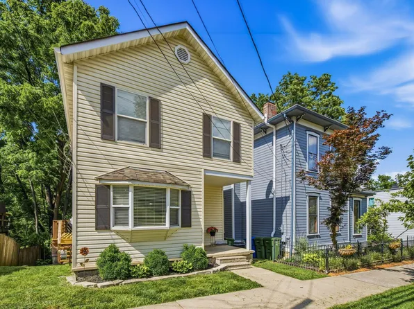 230 W William St, Delaware, OH 43015