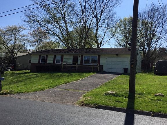 2nd image of 716 Birchbrook Dr