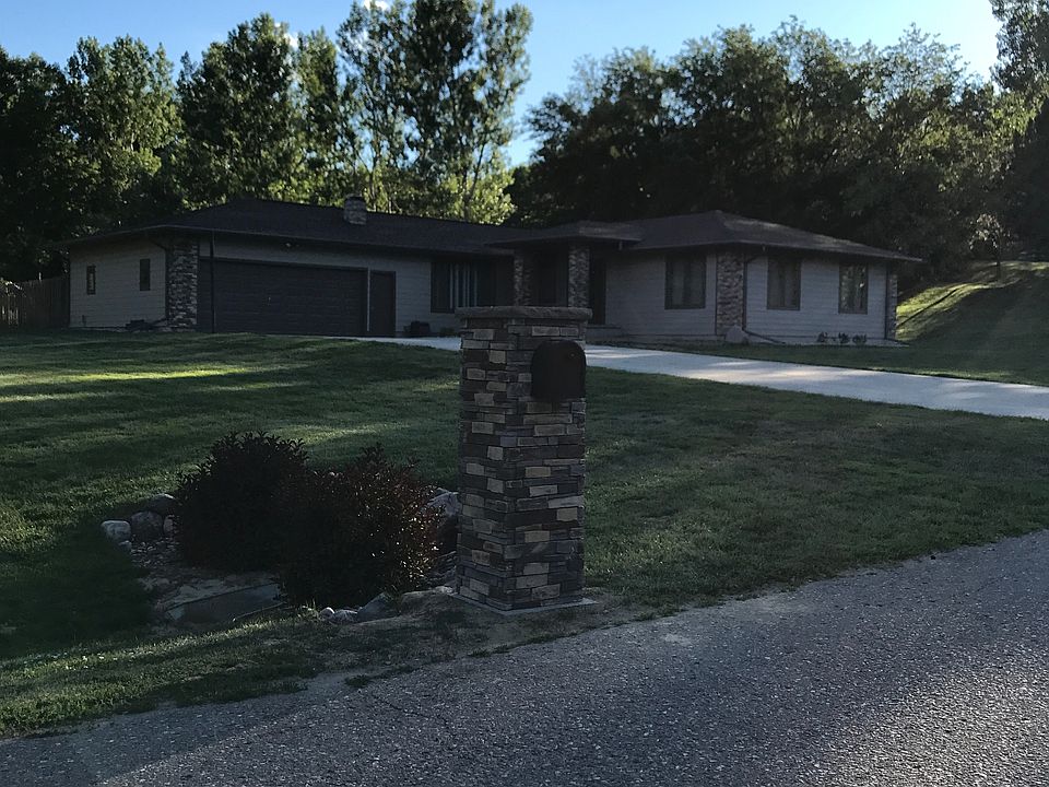 1st image of 33121 Gypsum Ave