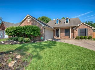 807 Prairie Brook Ct, Houston, TX 77062