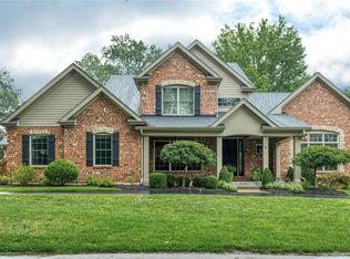 8 Heather Hill Ln, Saint Louis, MO