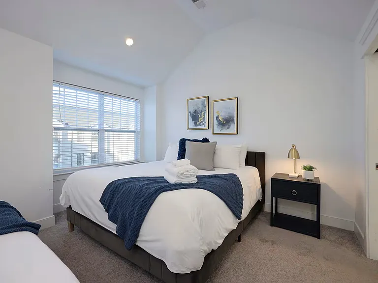 6511 Robertson Ave #13 — Photo 10