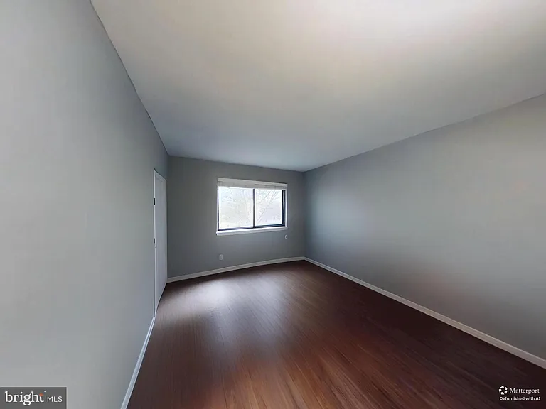 18428 Point Seneca Pl — Photo 39
