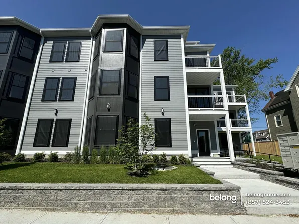 43 Withington St #4, Dorchester Center, MA 02124