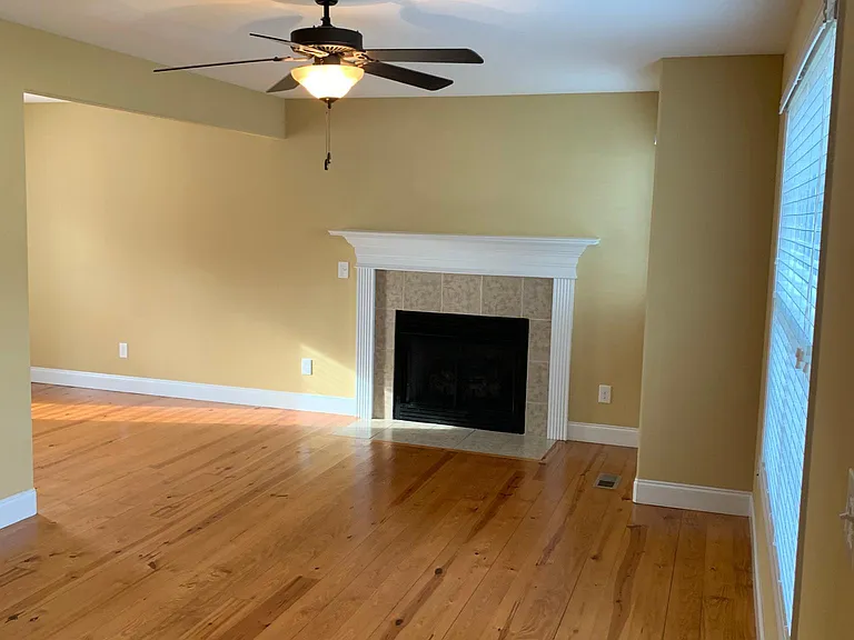 6406 Airtree Ln — Photo 7