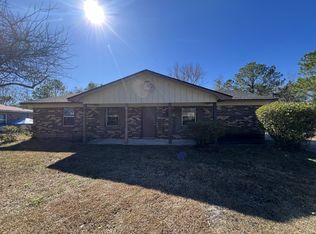 139 Deerwood Ct, Hinesville, GA 31313