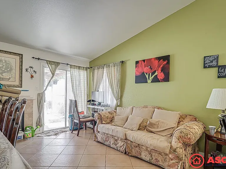 6306 Cupertino Ct — Photo 3