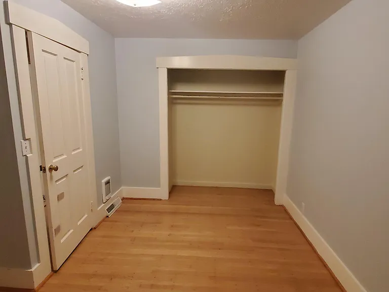 2803 NE 59th Ave — Photo 7