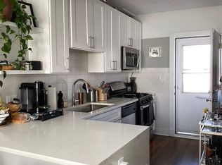 5034 N Washtenaw, Chicago, IL 60625