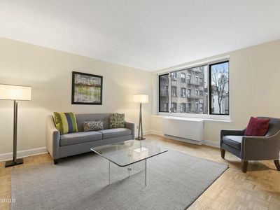 100 W 89th St APT 2A, New York, NY, 10024