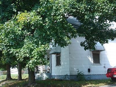 2nd image of 405 W Nichols St