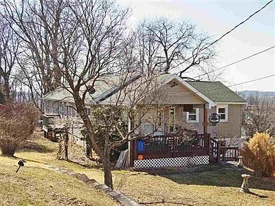 2nd image of 117 Leech St