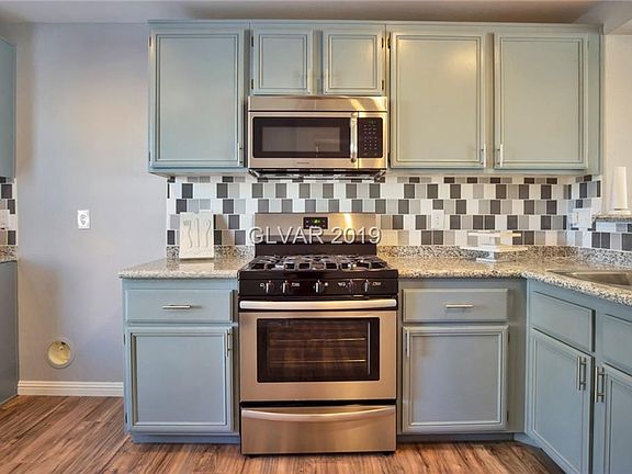3rd image of 5697 Bolton Valley Dr