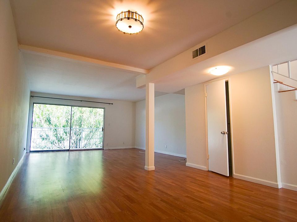 1st image of 4401 Kraft Ave #8-9