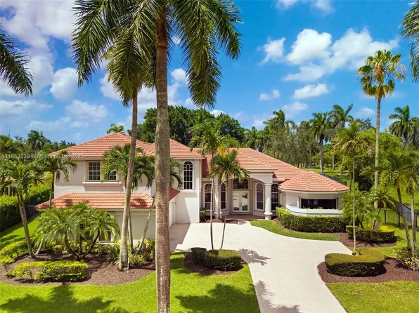 2438 Poinciana Ct, Fort Lauderdale, FL 33327