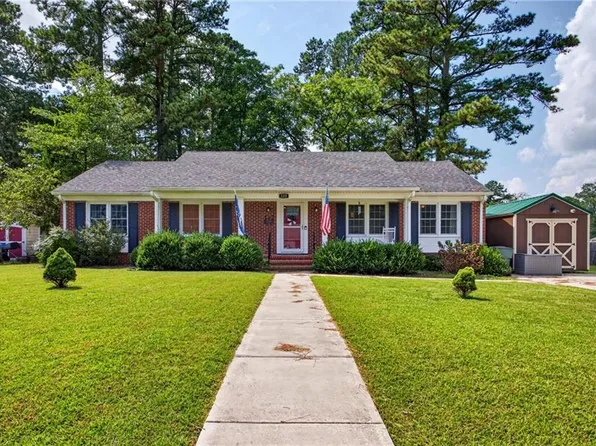 123 Deborah Dr, Suffolk, VA 23434