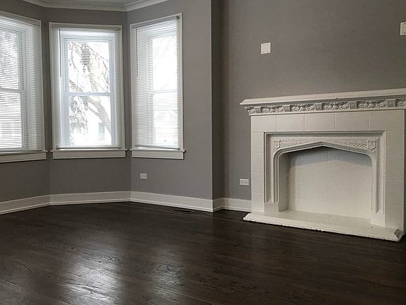 4th image of 8353 S Peoria St #1