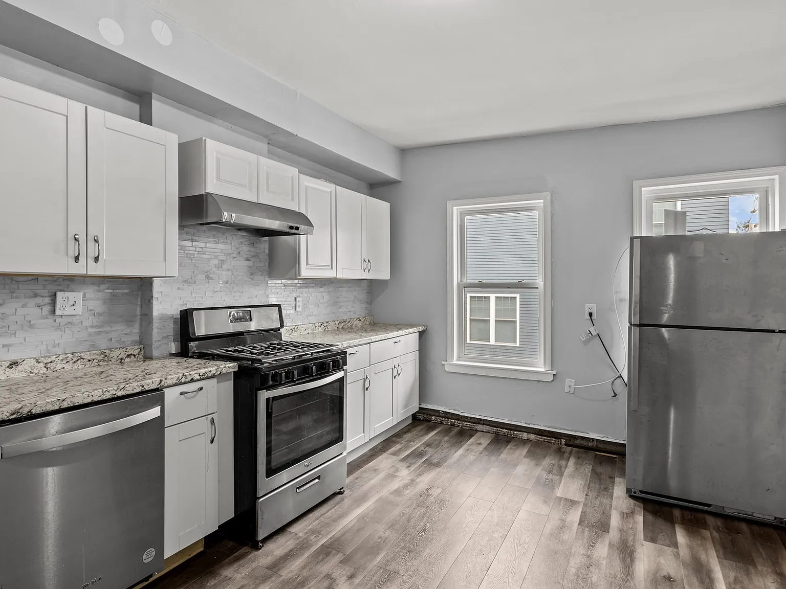 26 Alpine Street - 2 — Photo 1