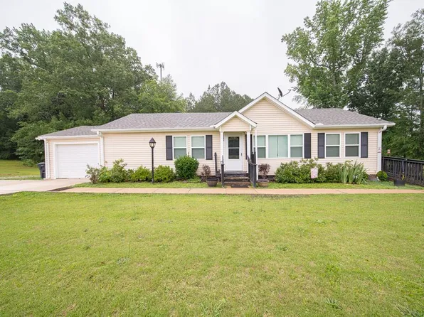 6042 Hogansville Rd, Hogansville, GA 30230