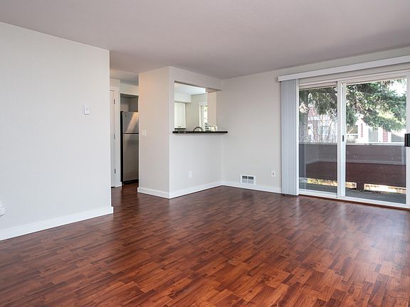 2nd image of 2616 NW 56th St APT 202
