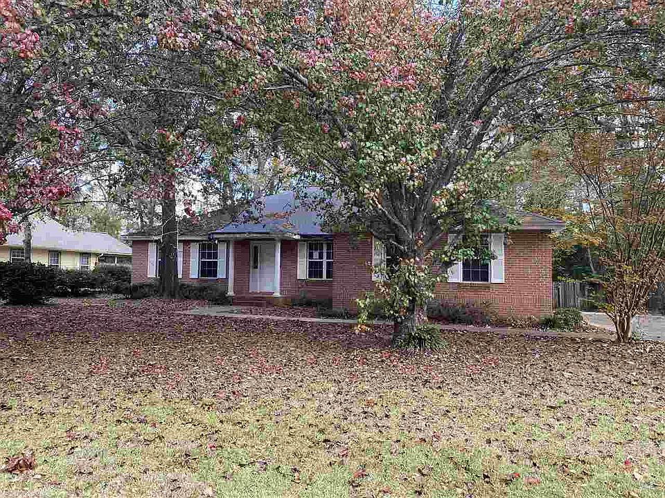 1st image of 945 Audrey Ct