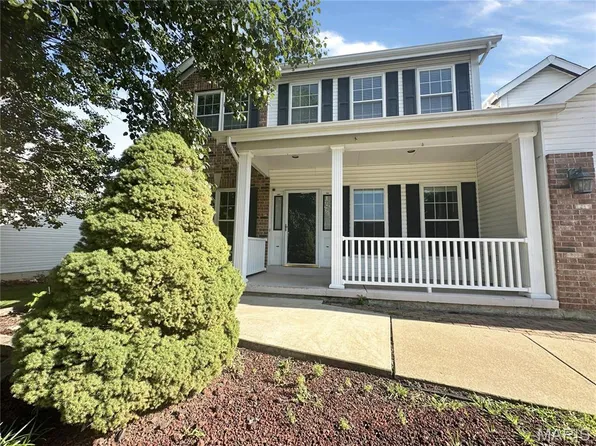 7377 Little Oaks Dr, O'Fallon, MO 63368