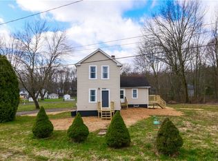 4859 Fairport Rd, Newton Falls, OH 44444