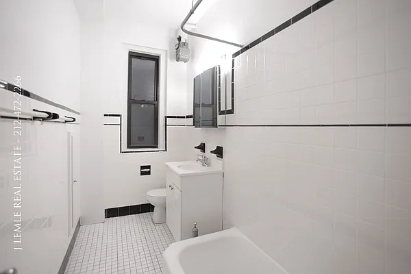 Rented by J. Lemle Real Estate | media 49