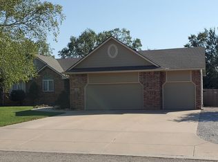 1509 E Windmill Rd, Derby, KS 67037