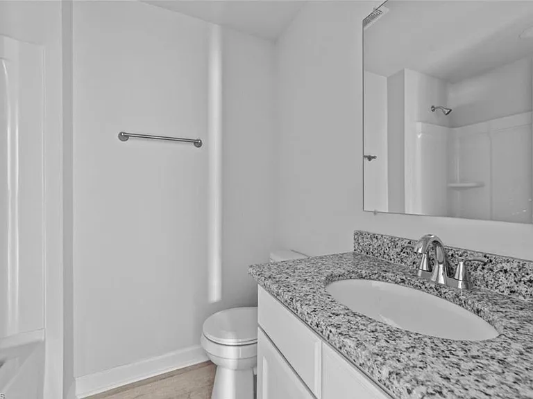 3902 Fairall Dr — Photo 7