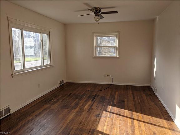 5th image of 1328 Kearney St