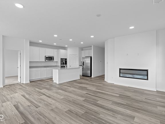 3rd image of 10603 Maidenhair Dr