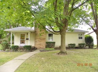 908 University St, Dixon, IL 61021