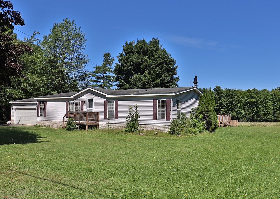 2 Boas Rd, Mooers Forks, NY 12959 Zillow