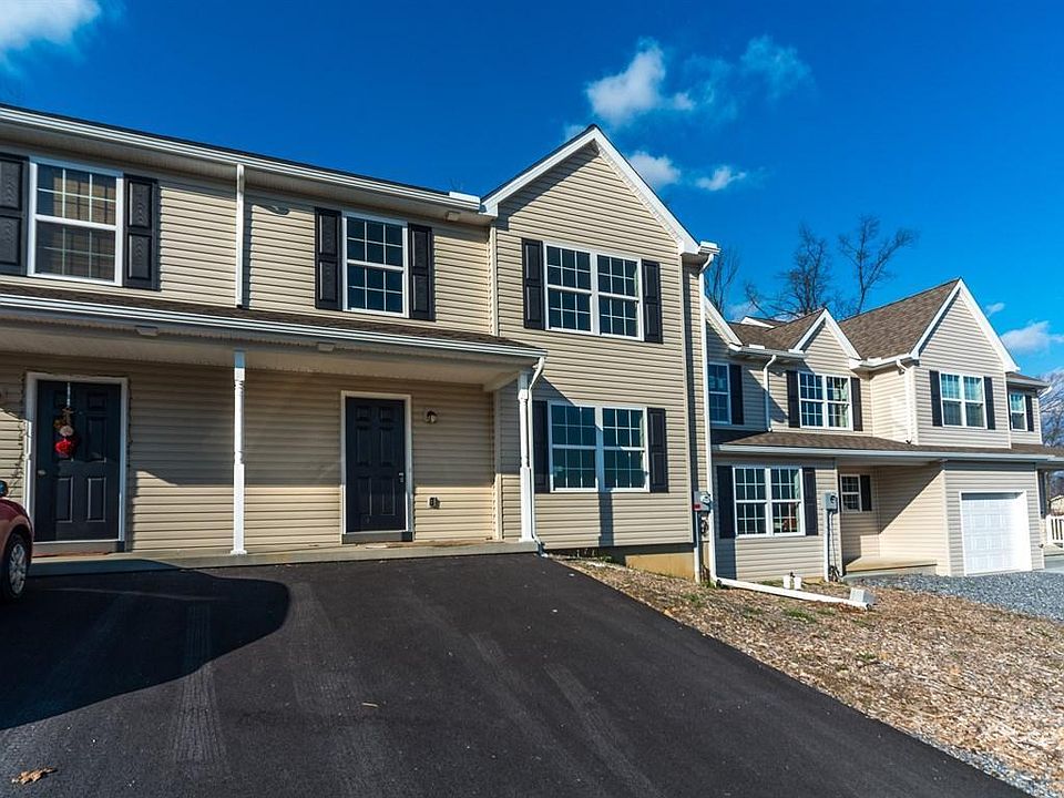 1st image of 275 Wildflower Dr #33